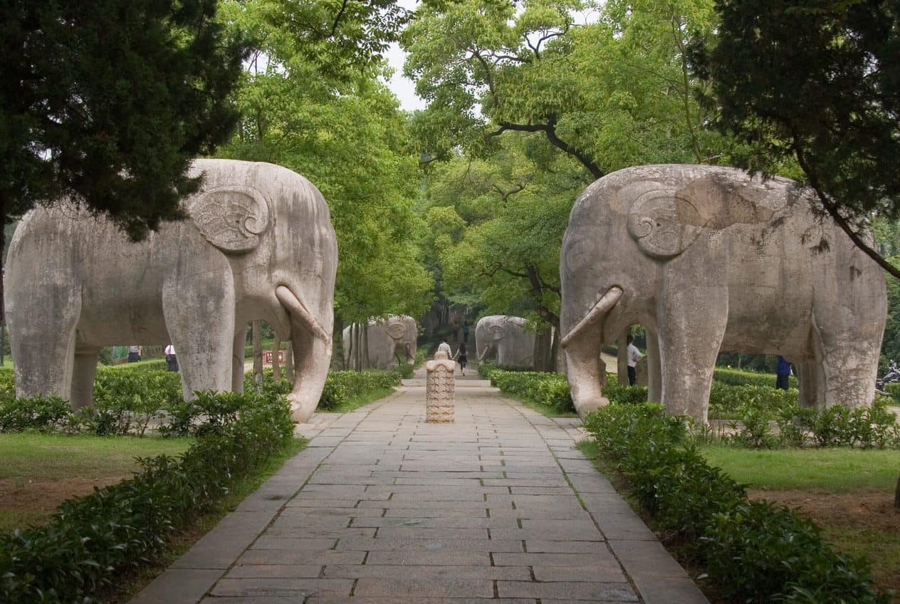 Ming Xiaoling Mausoleum, Nanjing, China — visitor guide