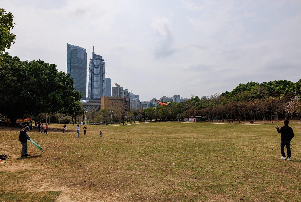 Lianhuashan Park, Shenzhen, China — visitor guide